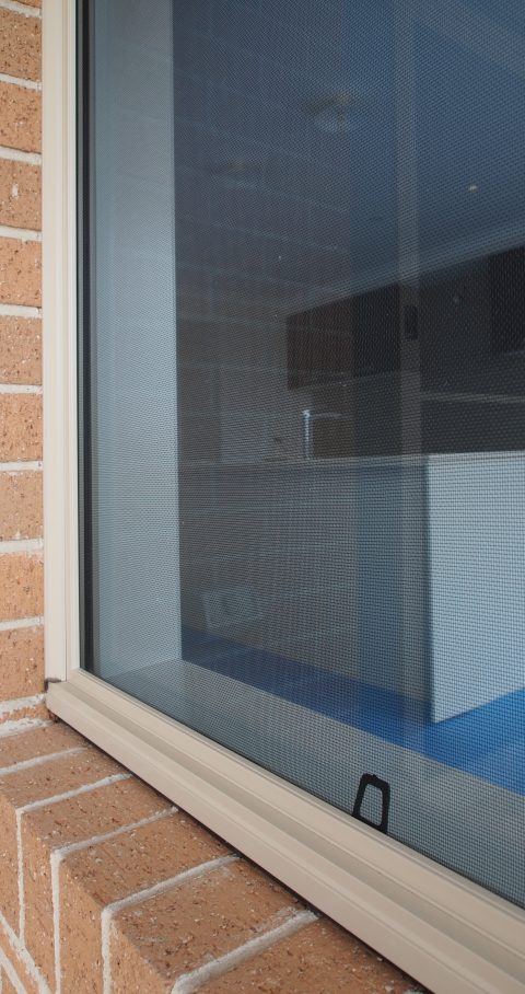 Aluminium Flyscreen Windows Various Mesh Avail - Security screen, flyscreen  lowest price at screenwarehouse